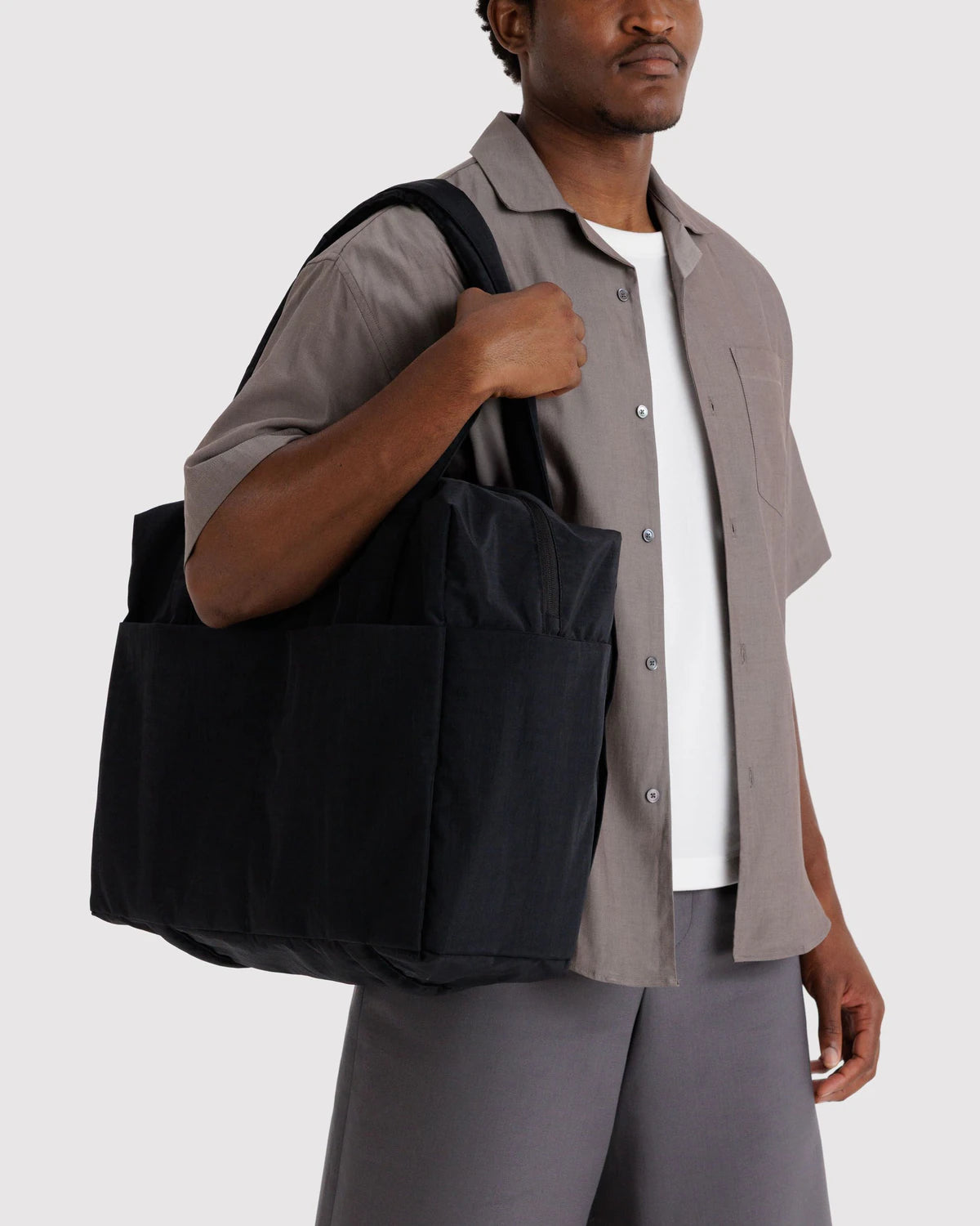 Baggu - Black Cloud Carry On