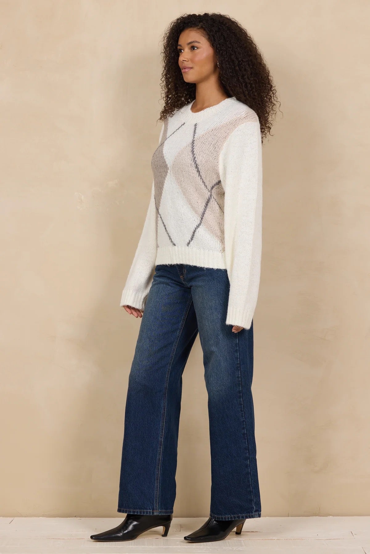 Vintage Havana - Women - Neutrals Argyle Intarsia Crew Sweater