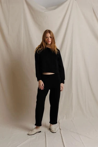 Perfect White Tee - Women - Black Nell Pureform Raglan Sweatshirt