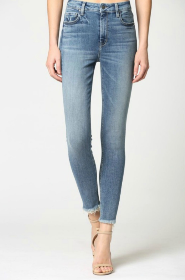 Taylor High Rise Basic Raw Hem