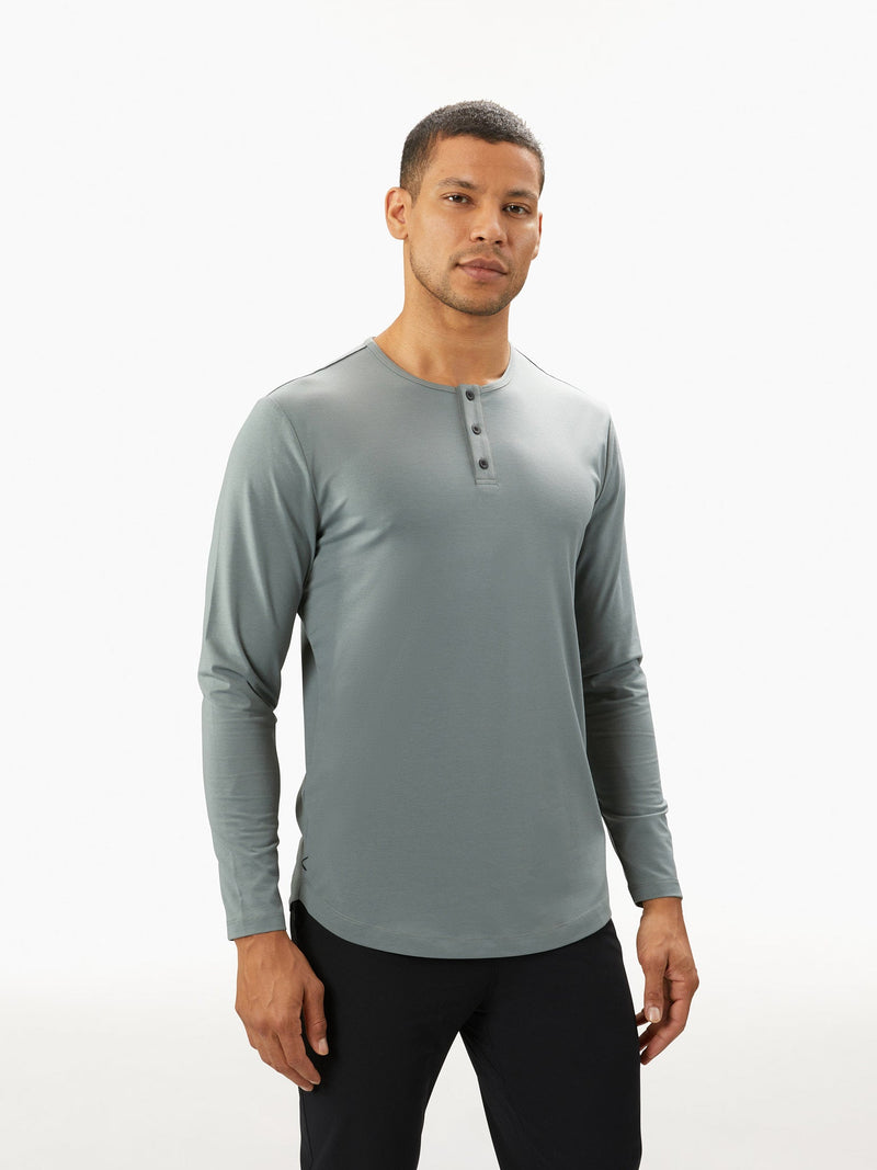Cuts Clothing - Men - AO Long Sleeve Henley Curve-Hem