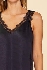 Guys N Gals - Women - Sleeveless Lace Trim Cami Top
