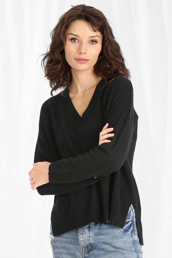 Minnie Rose - Women - Black Cashmere Long and Lean V-Neck