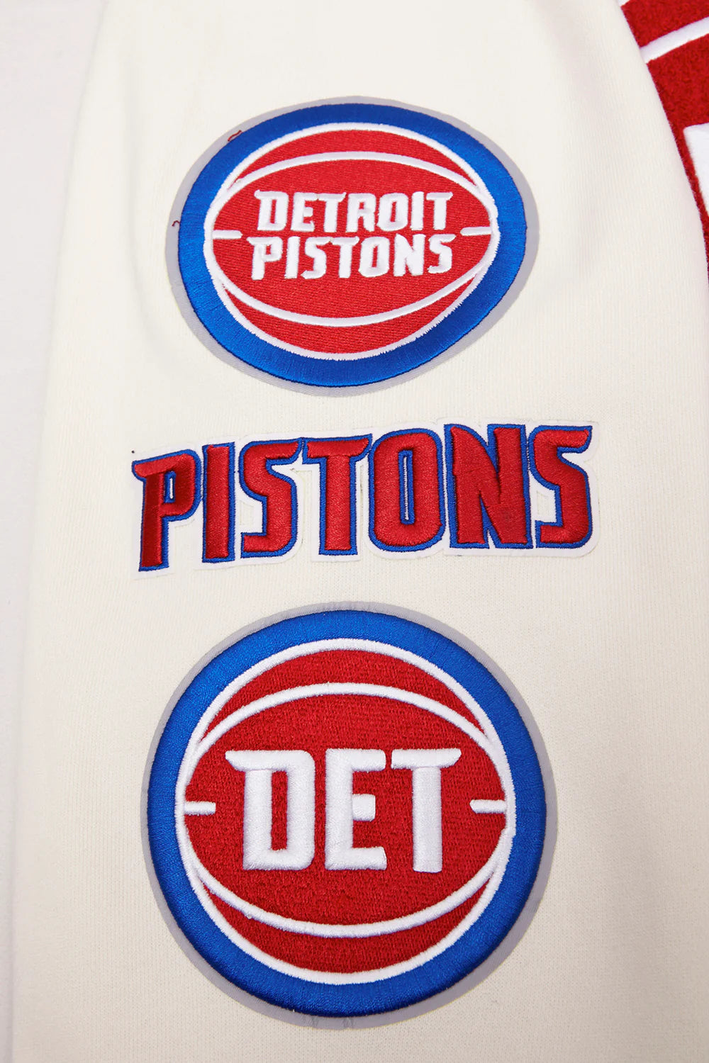 Pro Standard - Men -  Detroit Pistons Retro Classic Pullover Hoodie
