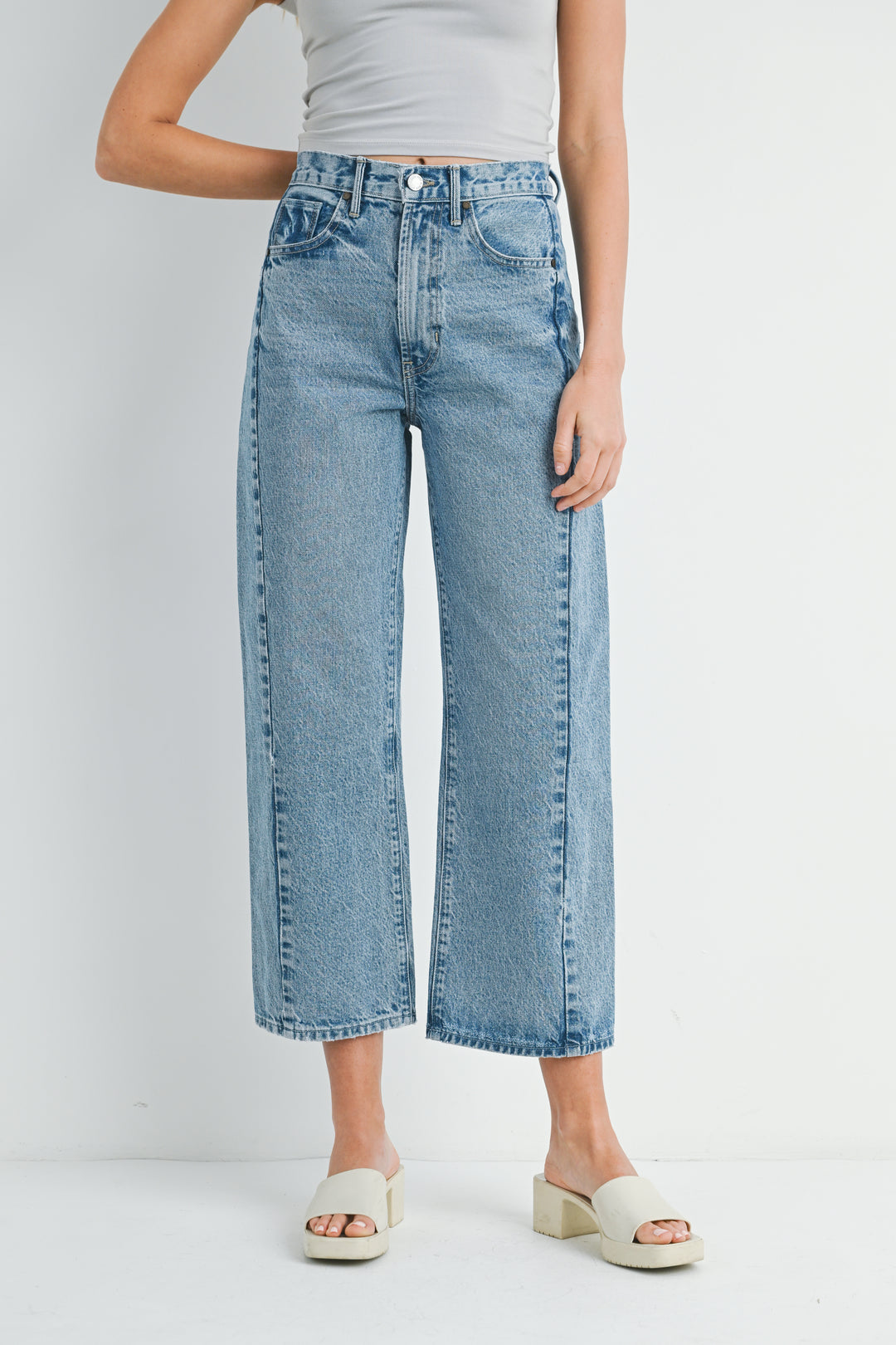 Guys N Gals - Women - Medium Denim The Barrel Jean Twist