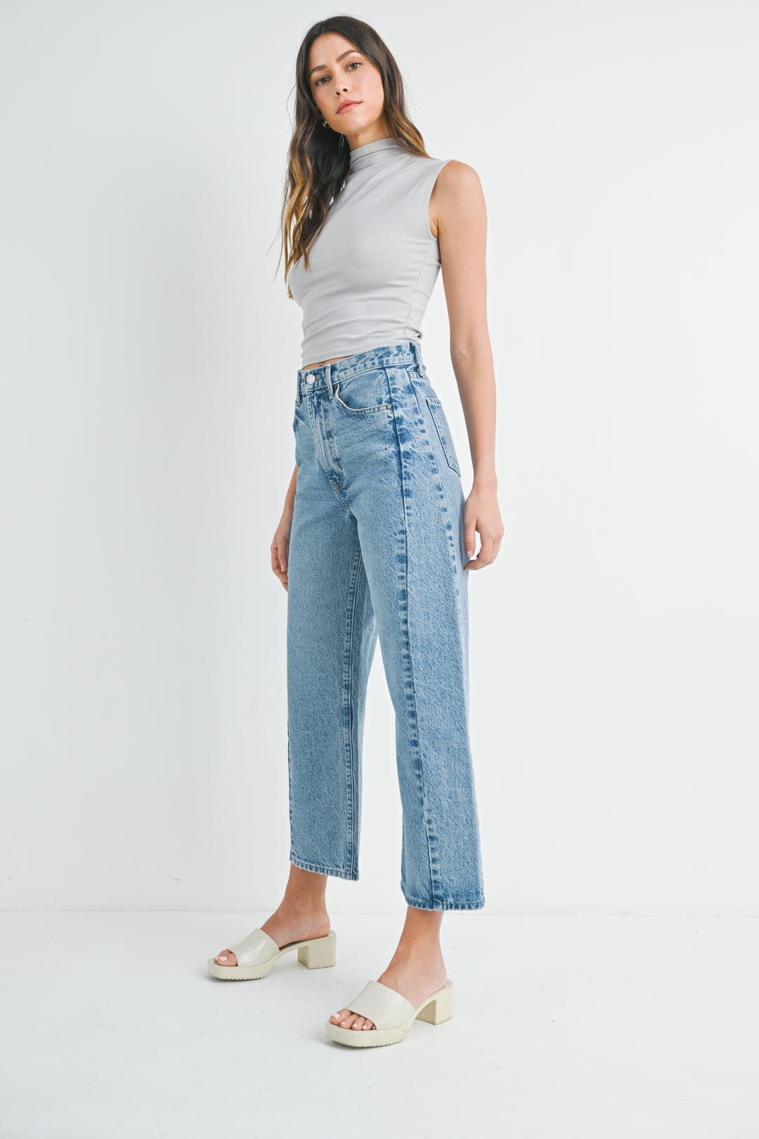 Guys N Gals - Women - Medium Denim The Barrel Jean Twist