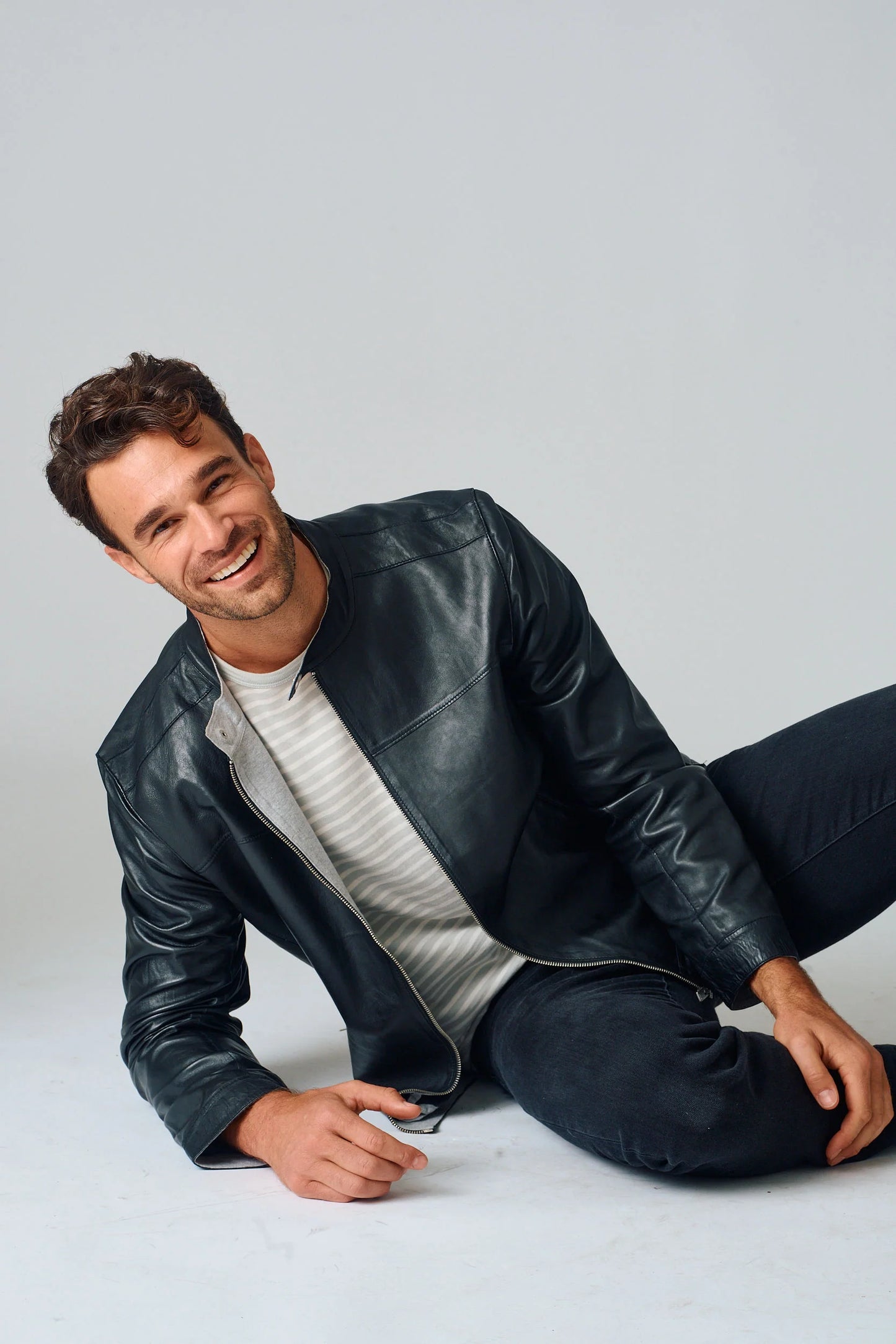 Mauritius -  Men- Black Orlando  Leather Jacket
