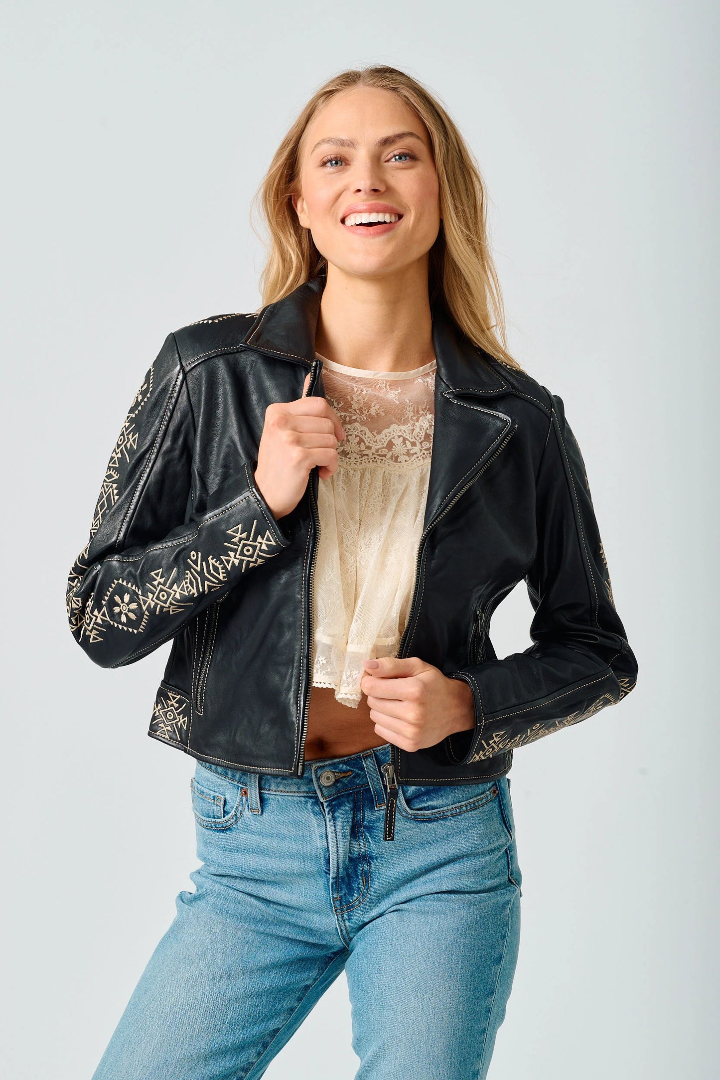 Mauritius - Women - Black Cora leather Jacket