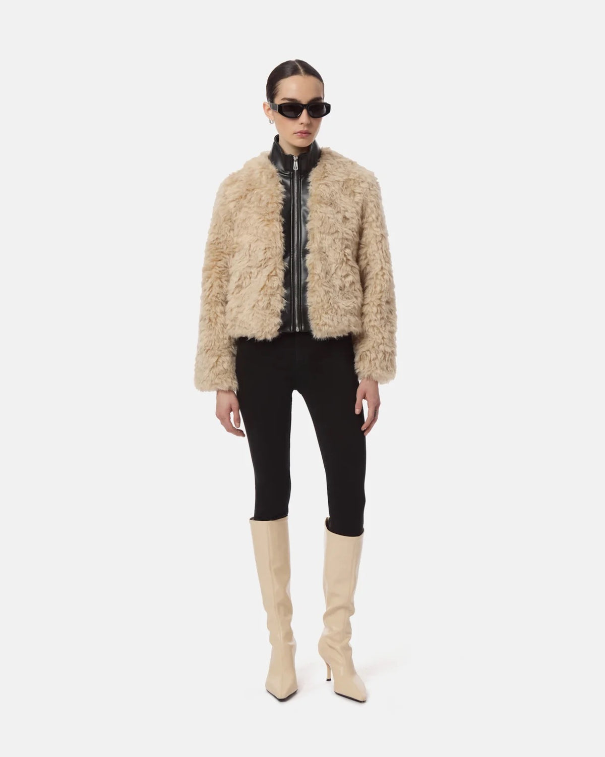 Apparis - Women - Noir/Bone Lillet Sherpa Bomber