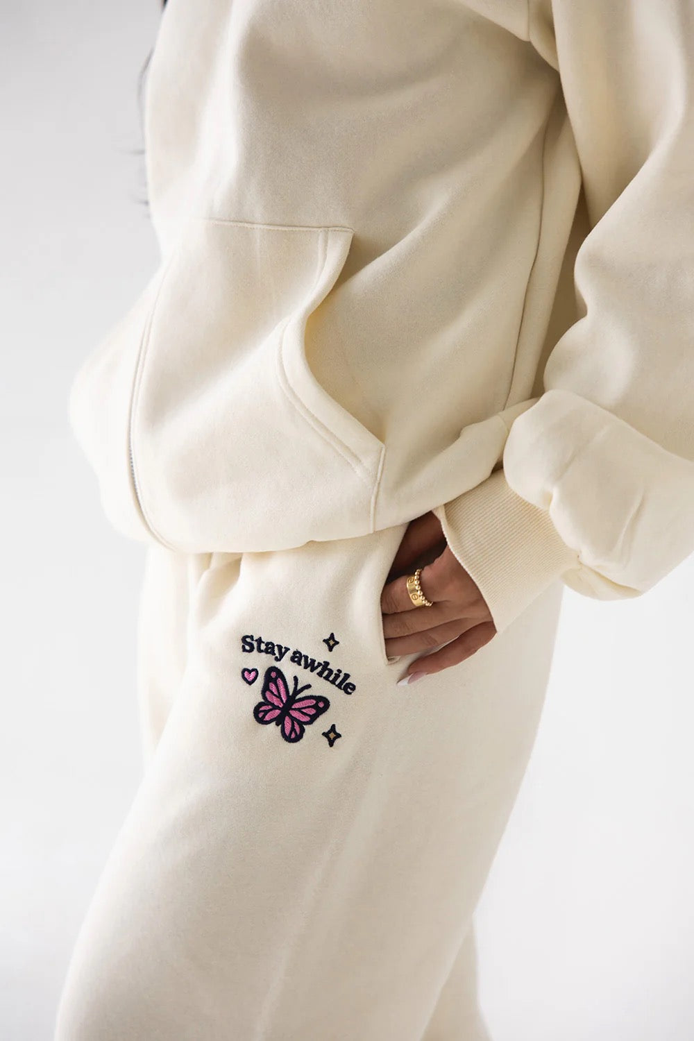 Happy Camp3r - Women - The World Is Better Sweatpants