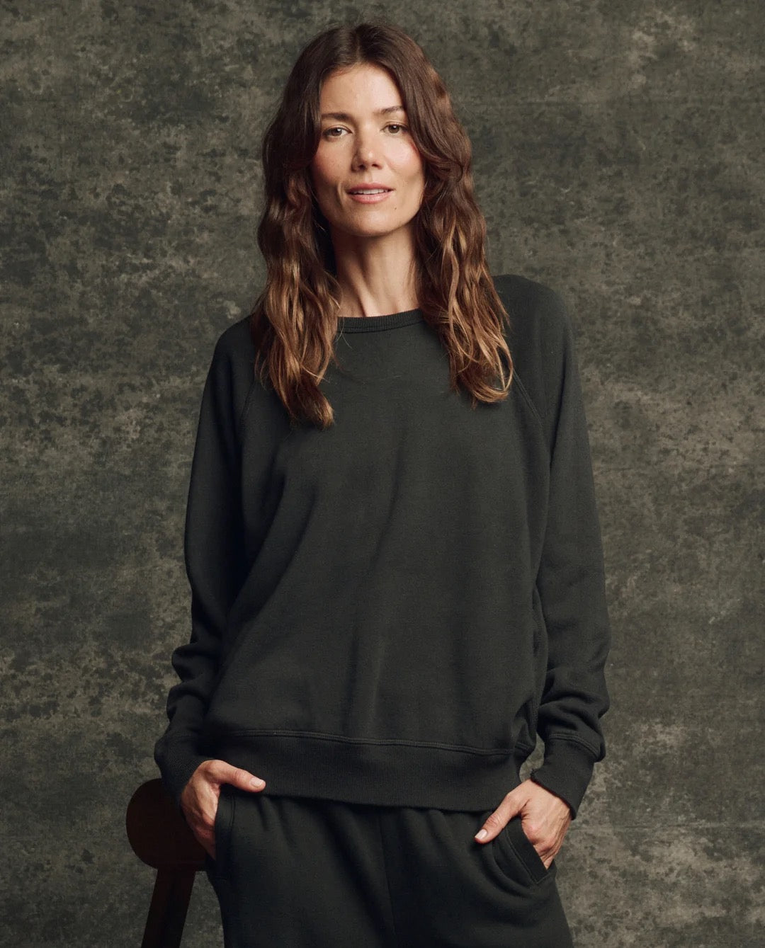 The Great - Women - Almost Black College Sweatshirt