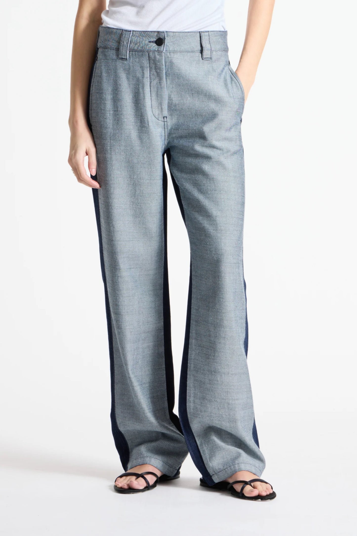 Saint Art - Women - Dark IndigoJonas Reverse Denim Pant