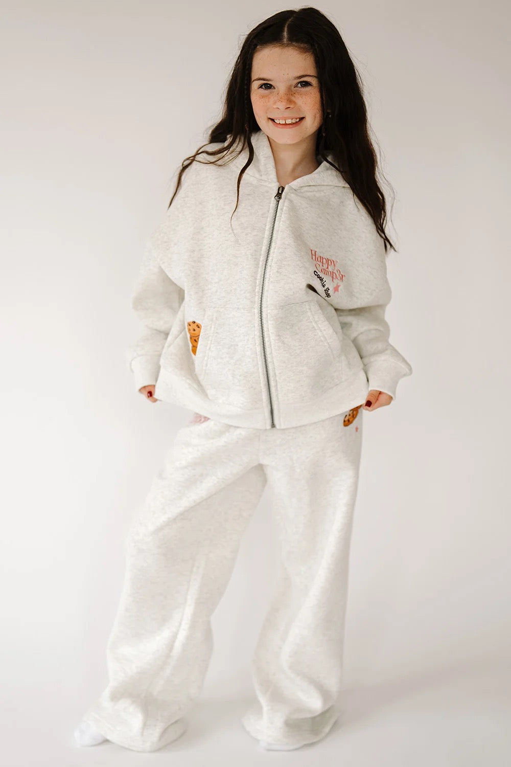 Happy CampR3 - Tween -Oatmeal Heather Grey Chocolate Chip Sweatpants