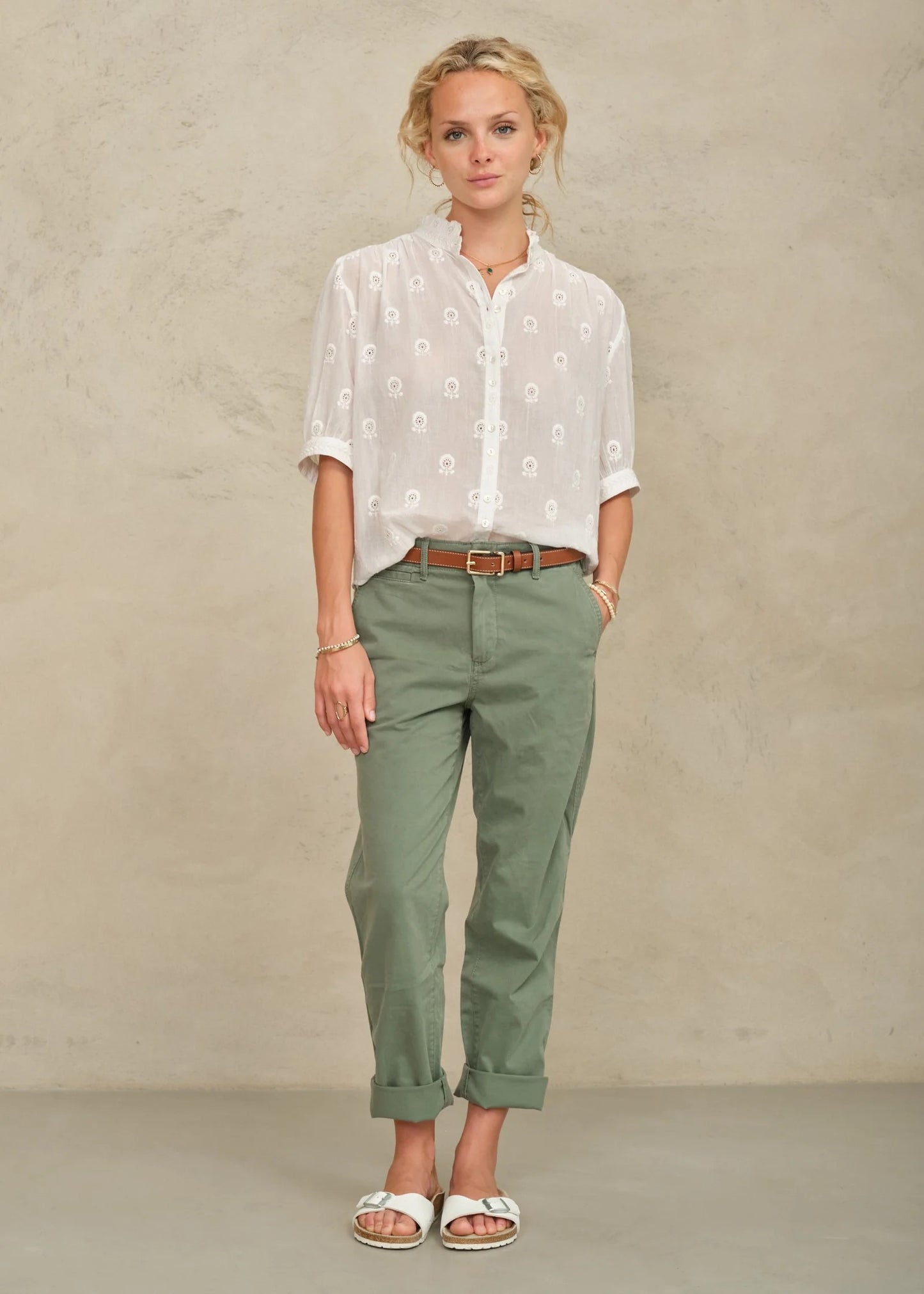 M.A.B.E. - Women - White Frani Short Sleeve Top