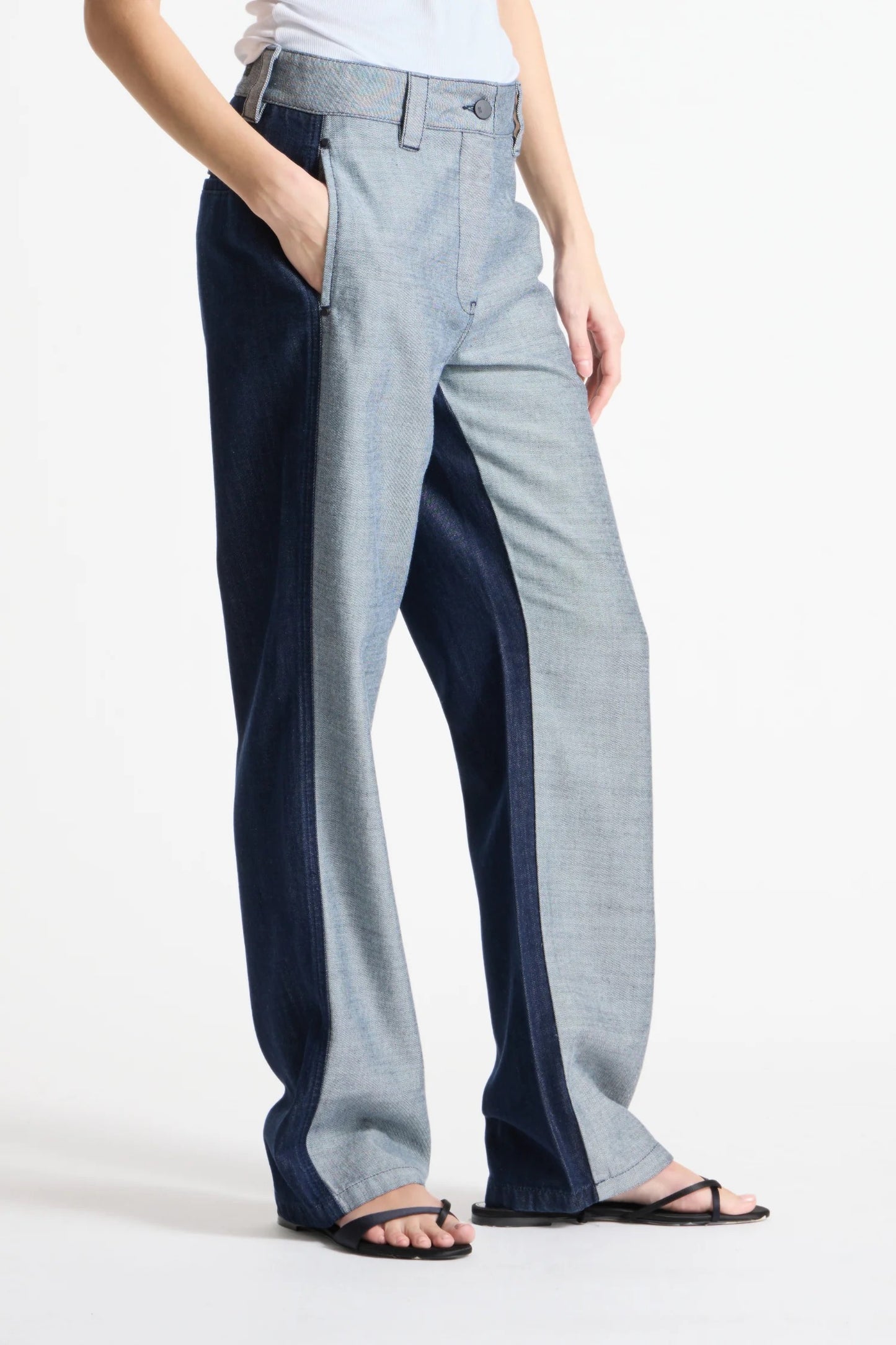 Saint Art - Women - Dark IndigoJonas Reverse Denim Pant