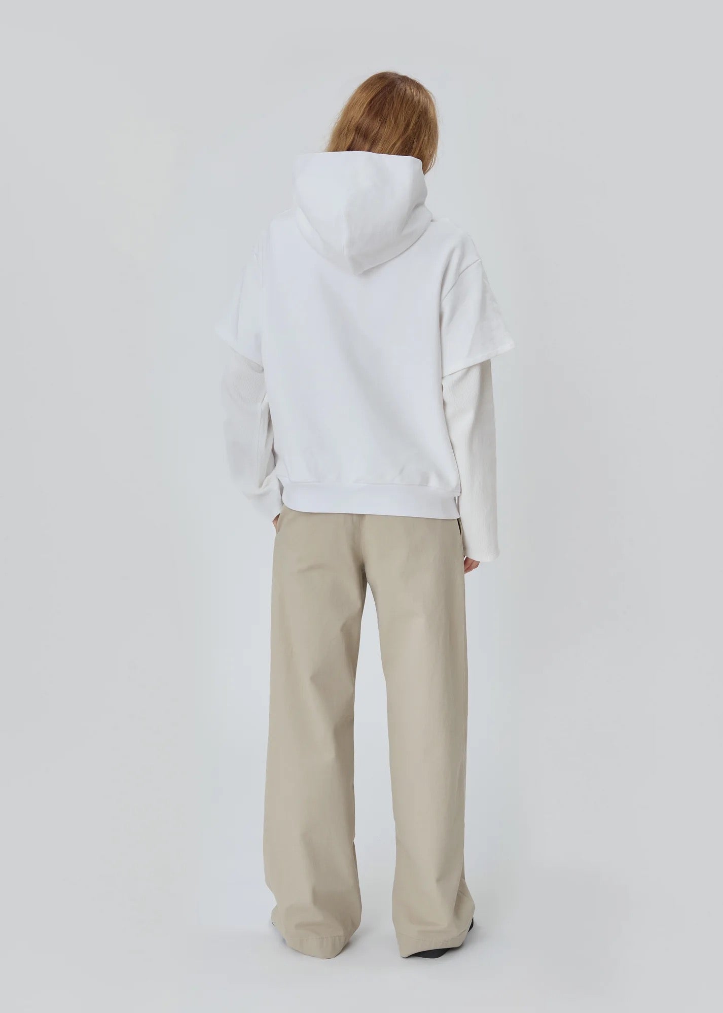 Still Here - Women - White 2Tee Sweatshirt