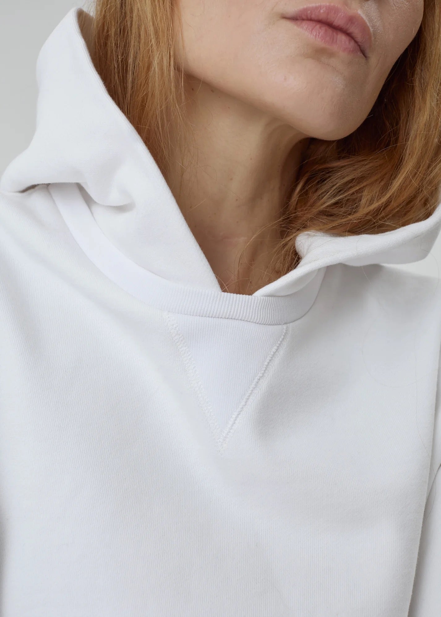 Still Here - Women - White 2Tee Sweatshirt