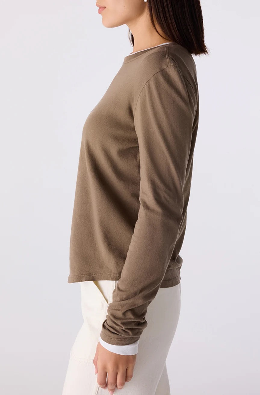 AMO - Women - Root Quinn Long Sleeve Tee