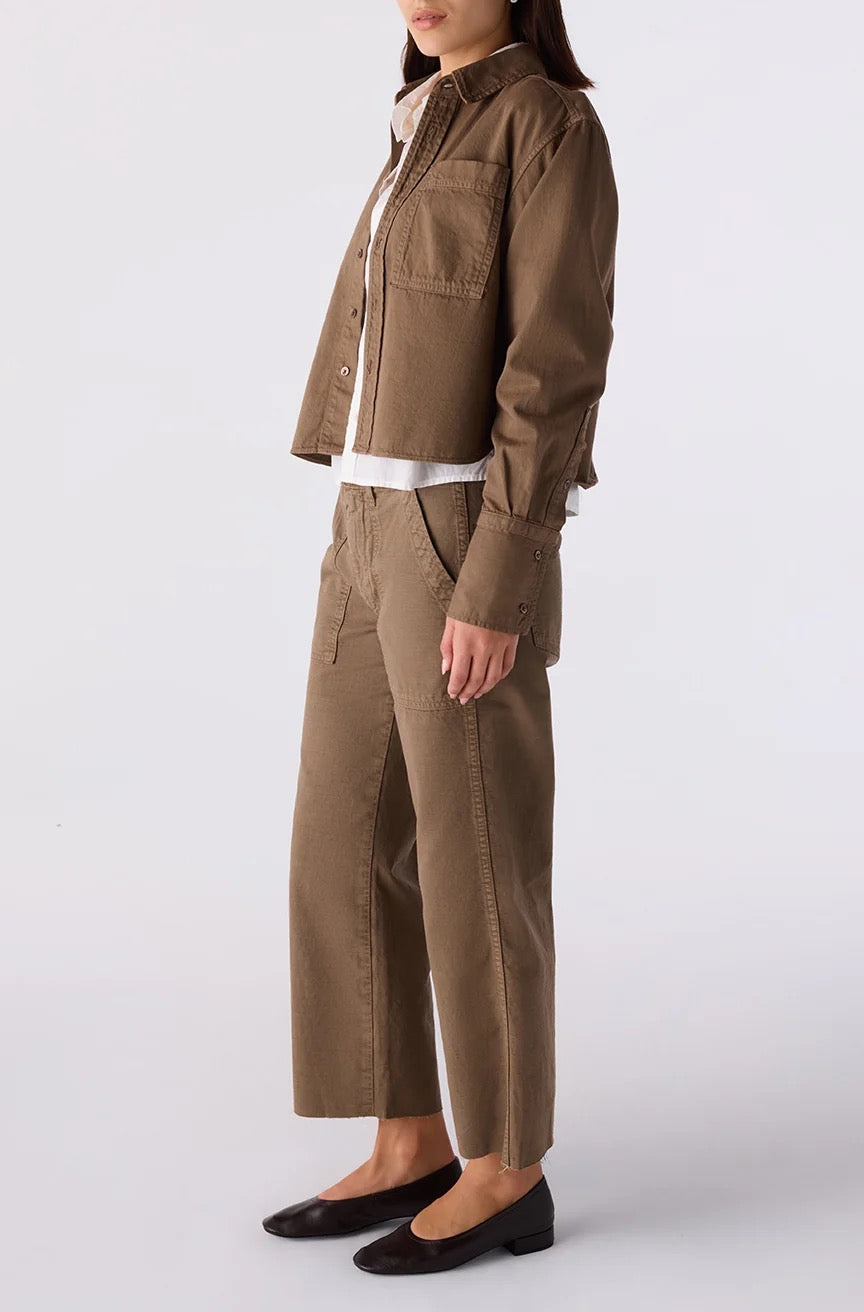 AMO- Women -  Root Easy Army Slouch Crop