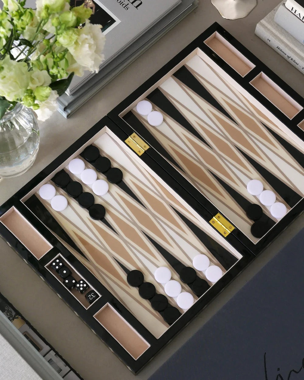 Printworks  -Black Lacquered Backgammon