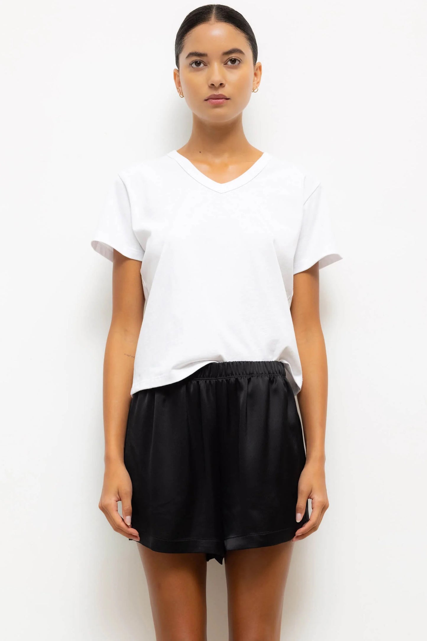 Leset - Women - White Margo V Neck Tee