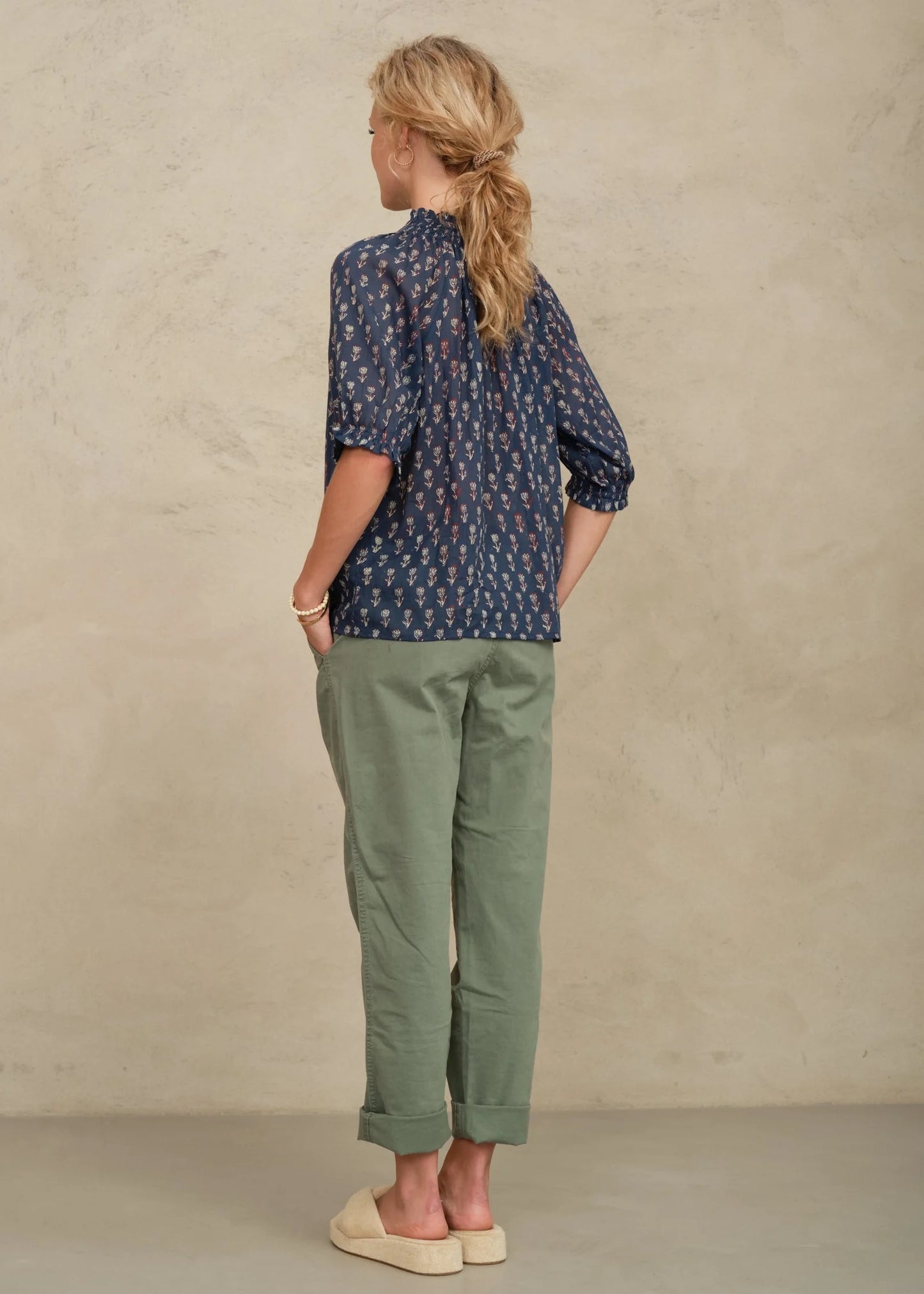 M.A.B.E. - Women Indigo Ari Print Short Sleeve Top