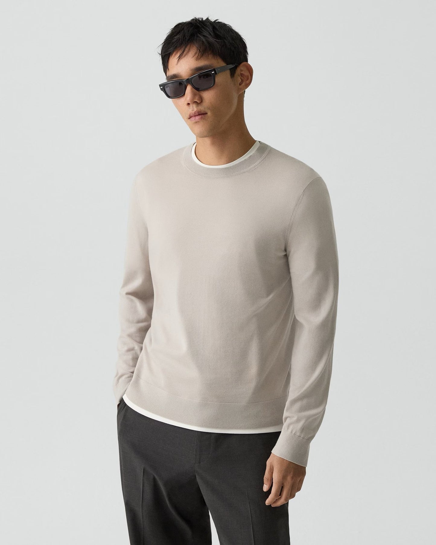 Theory - Men - Silver Cloud Crewneck Sweater in Regal Wool