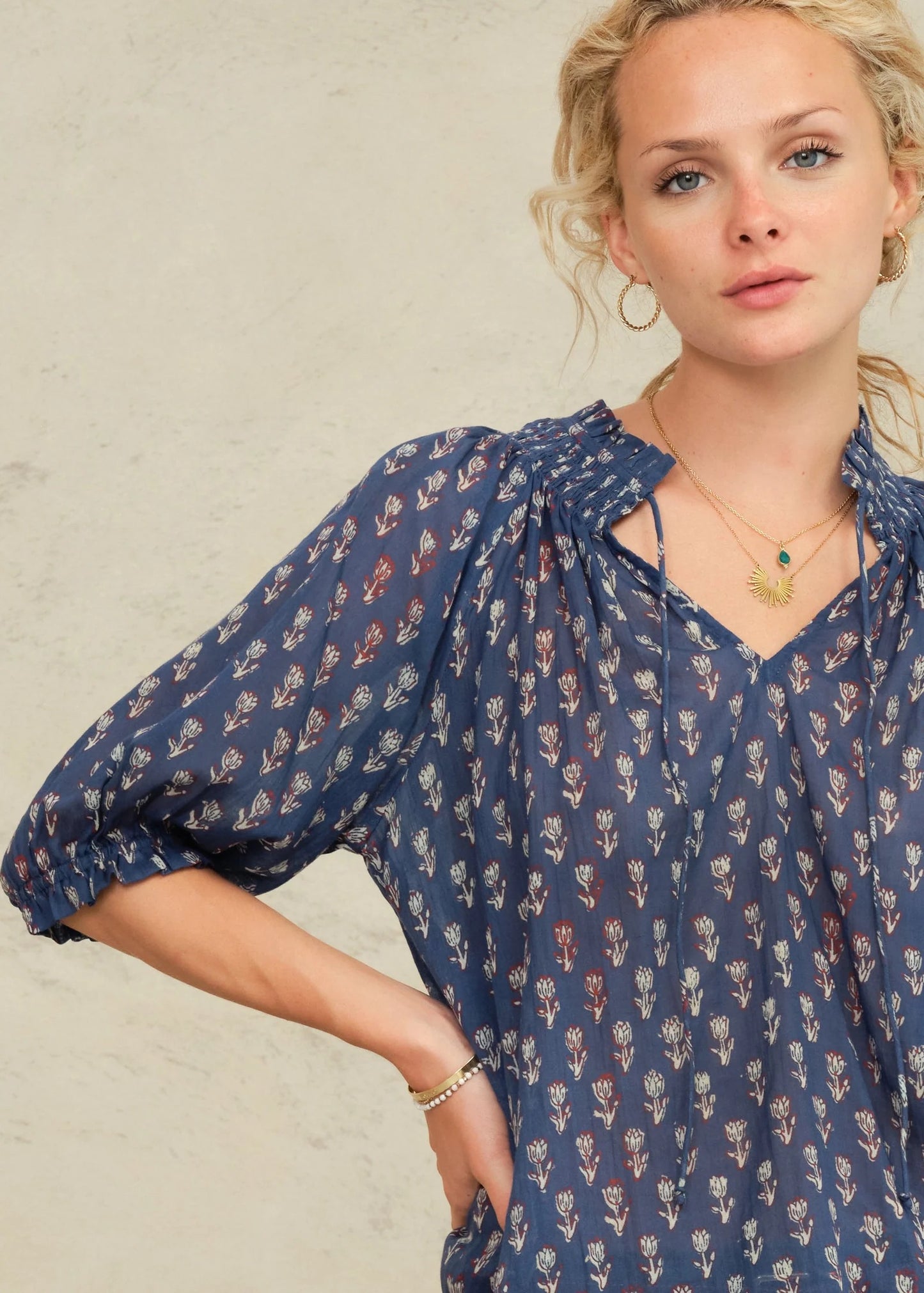M.A.B.E. - Women Indigo Ari Print Short Sleeve Top