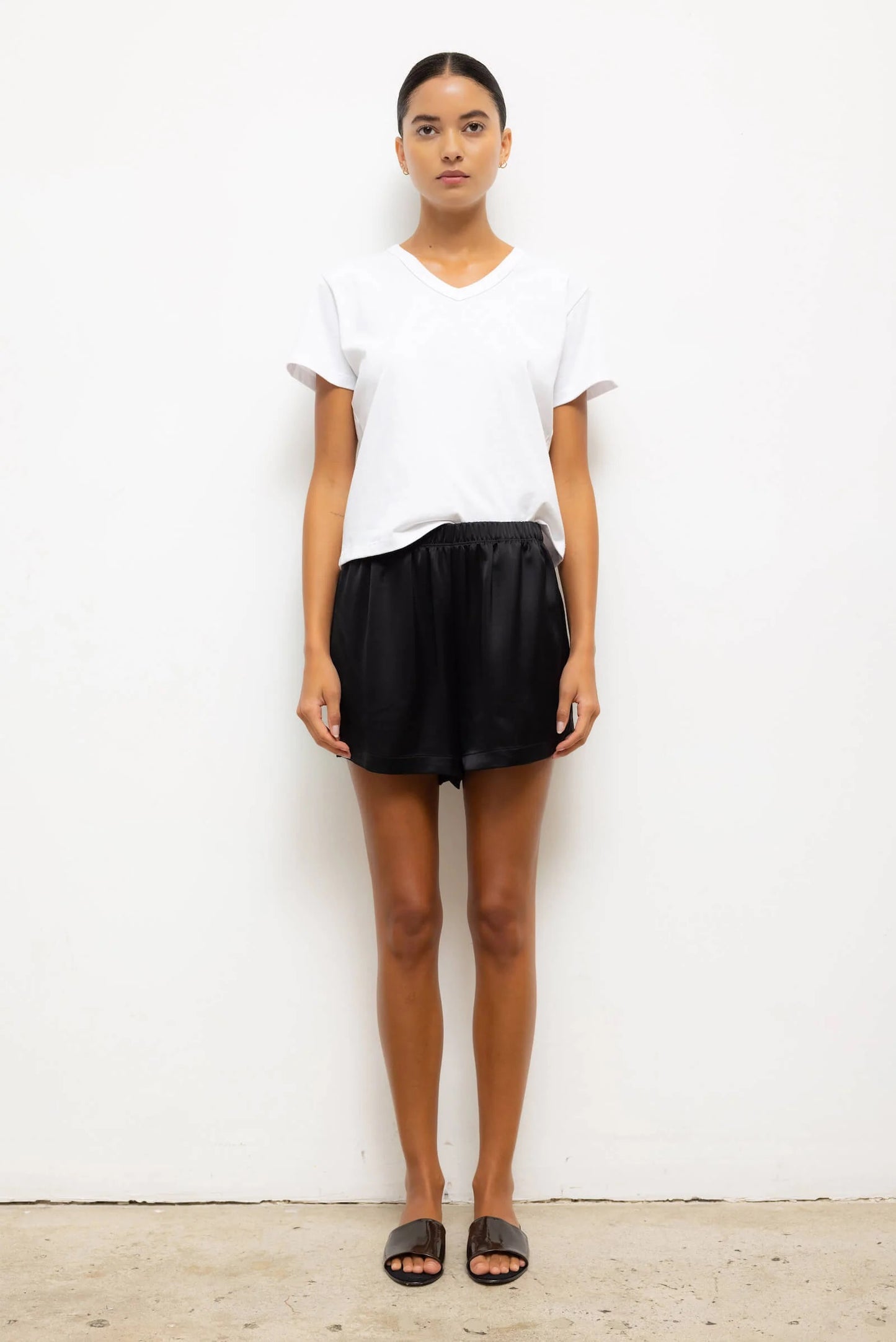 Leset - Women - White Margo V Neck Tee