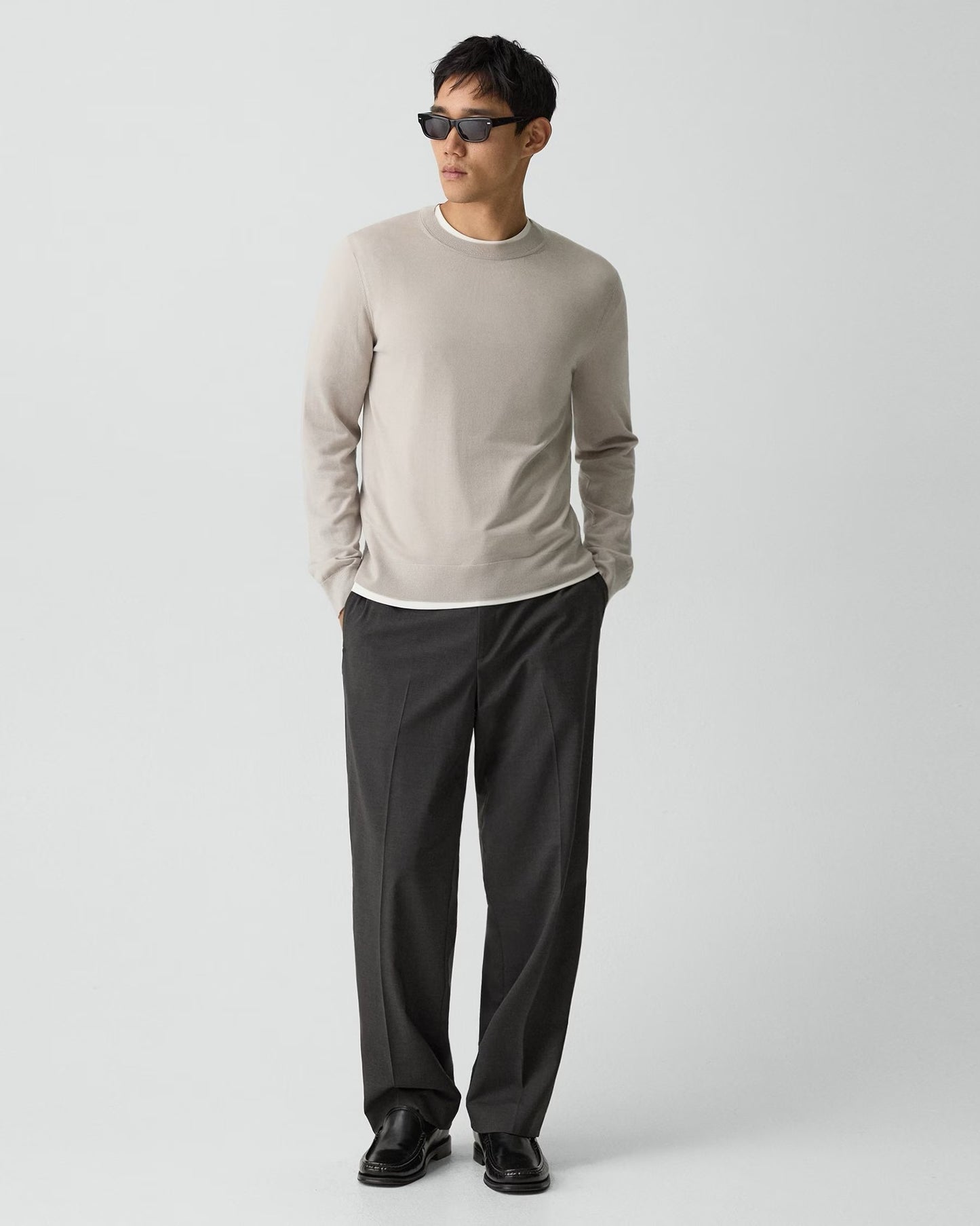 Theory - Men - Silver Cloud Crewneck Sweater in Regal Wool