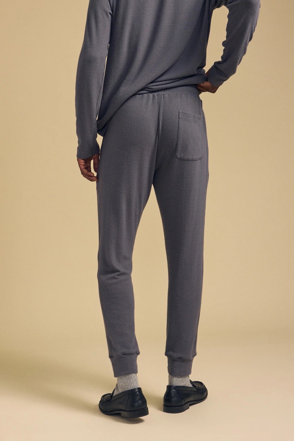 Velvet By Graham & Spencer - Men - Graphite Ellis Sweatpant
