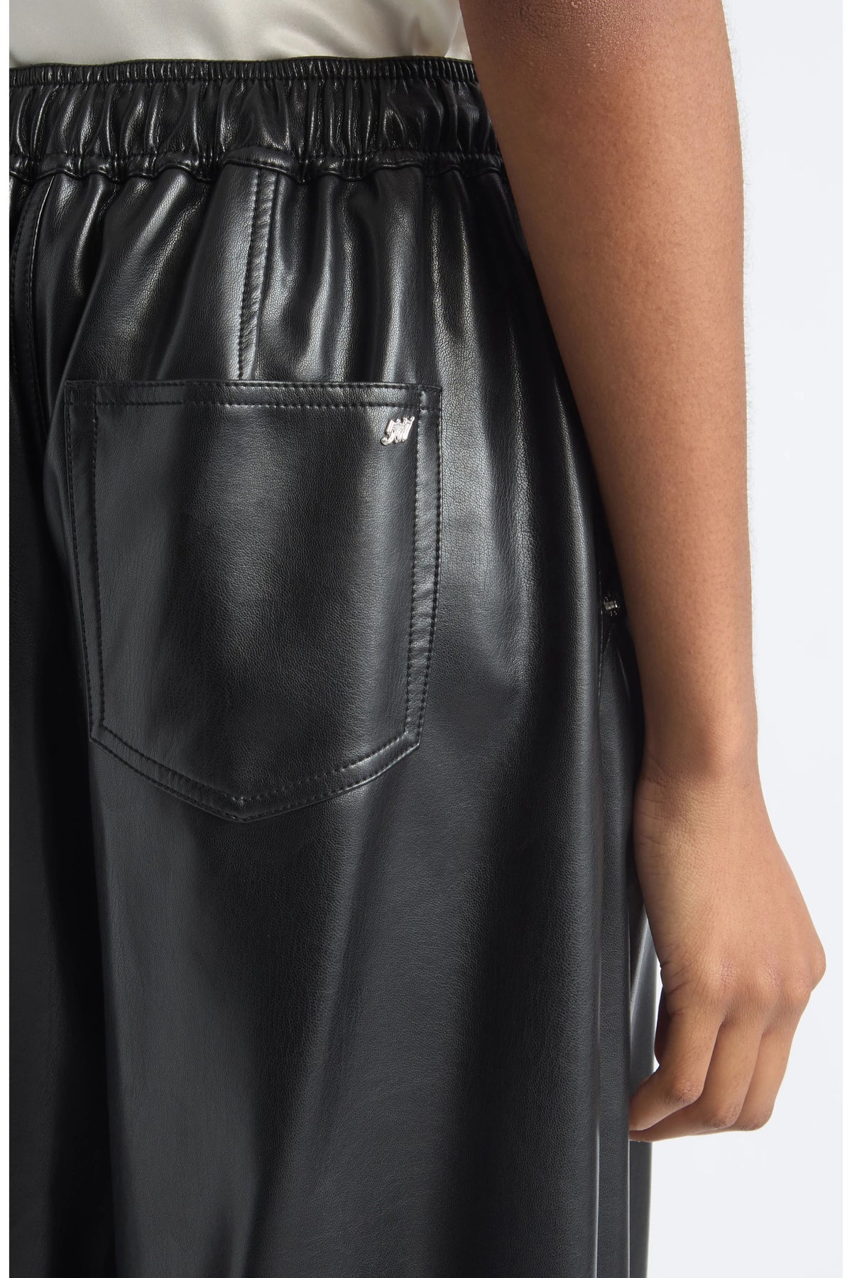 Cinq à Sept - Women - Black  Brooks Faux Leather Jogger Pants