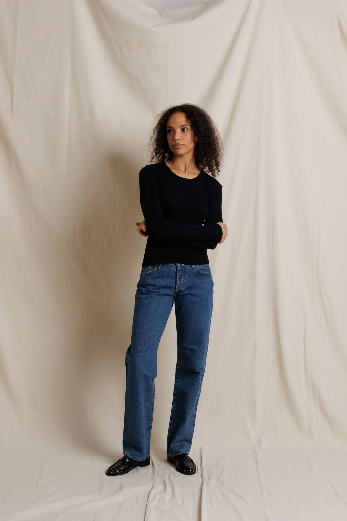 Perfect White Tee - Women - Flora Sweater Rib Crew Neck Long Sleeve