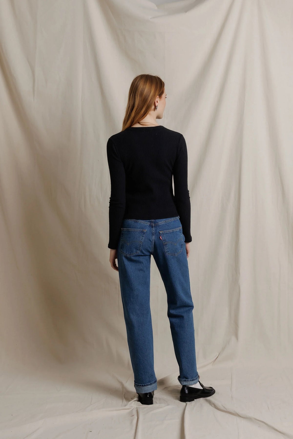 Perfect White Tee - Women - Flora Sweater Rib Crew Neck Long Sleeve