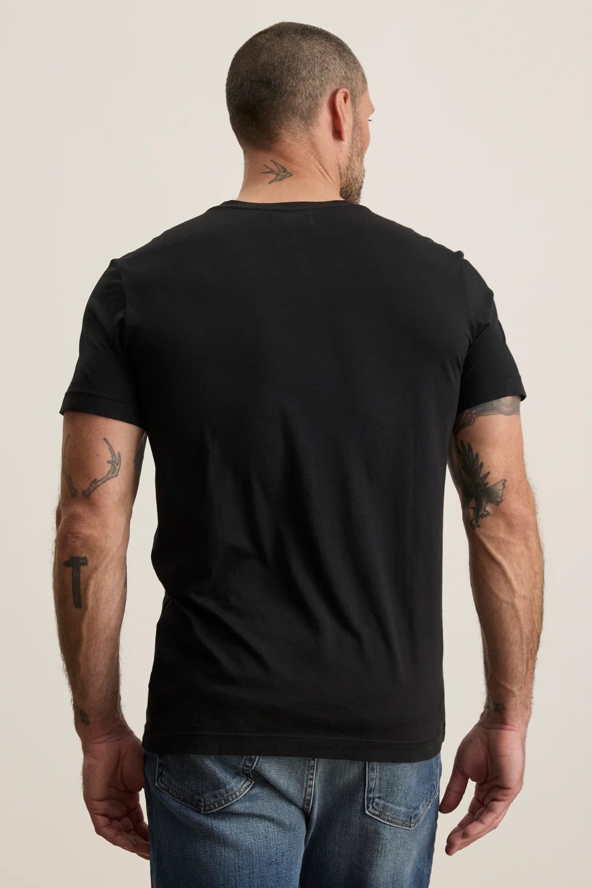 Velvet Graham & Spencer - Men -  Samsen V-Neck Tee