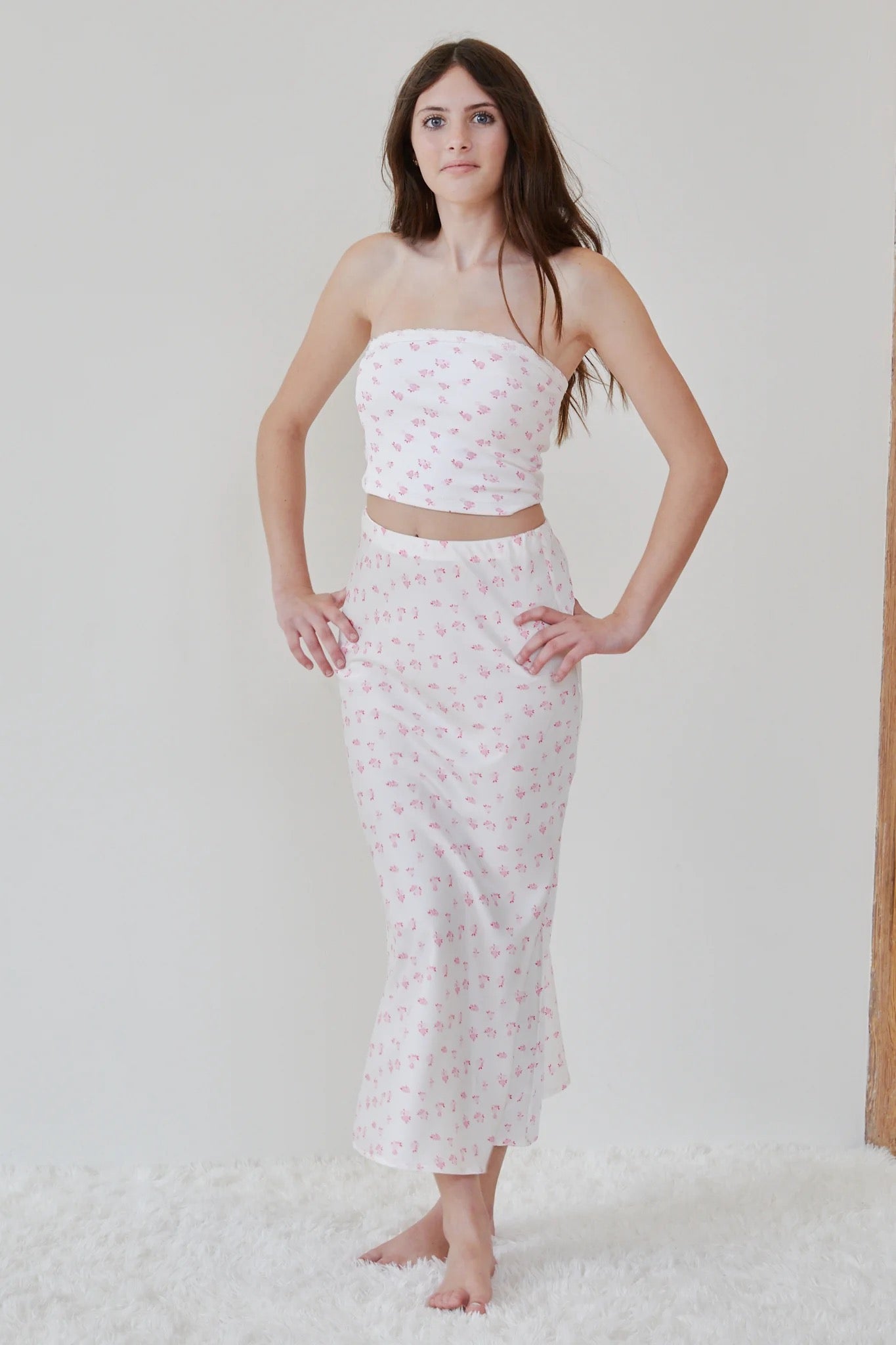 Theme NYC  - Junior- White Alexa  Pastel Pink Ditsy Tube Top