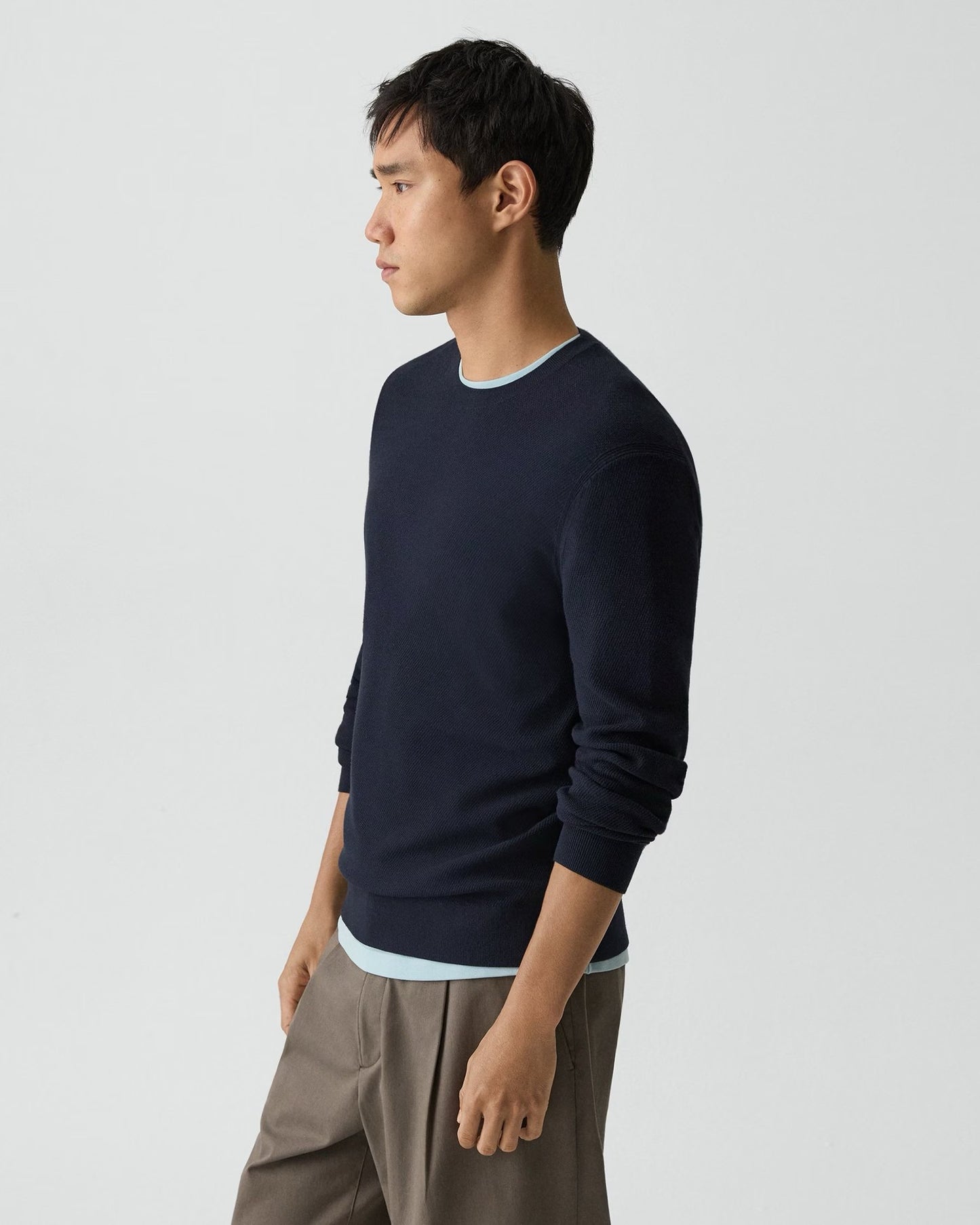 Theory - Men - Riland Crewneck Sweater in Light Bilen