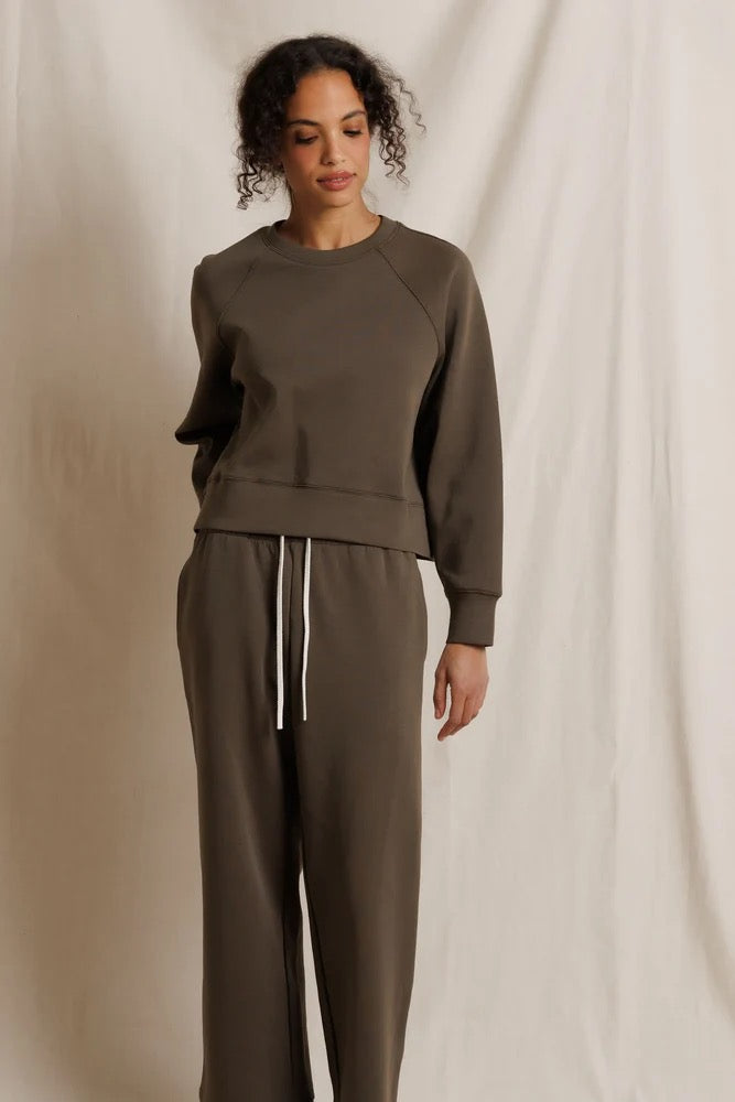 Perfect White Tee - Women - Dark Olive Nell Perform  Sweatshirt