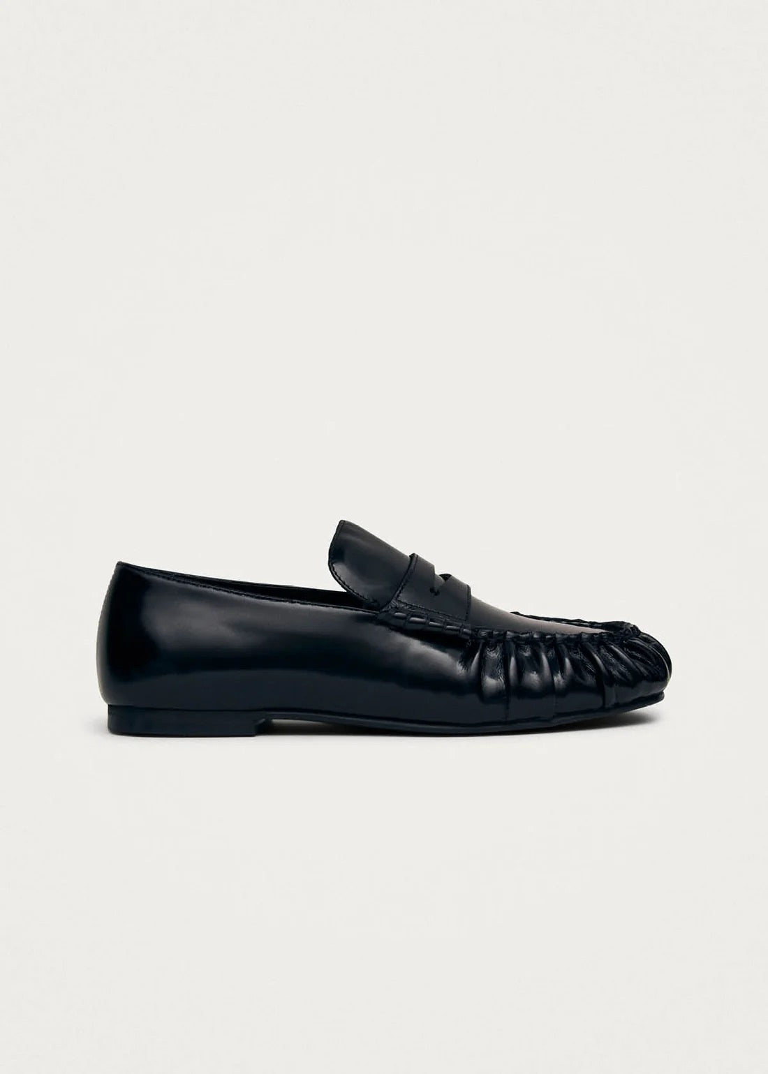 Alohas - Women - Black Aven Leather Loafers