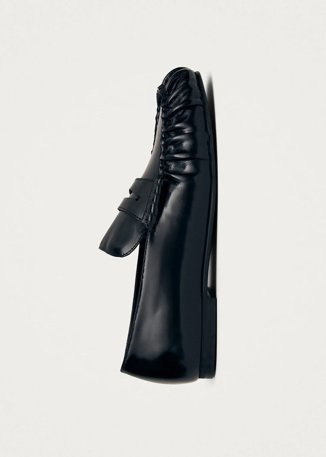 Alohas - Women - Black Aven Leather Loafers