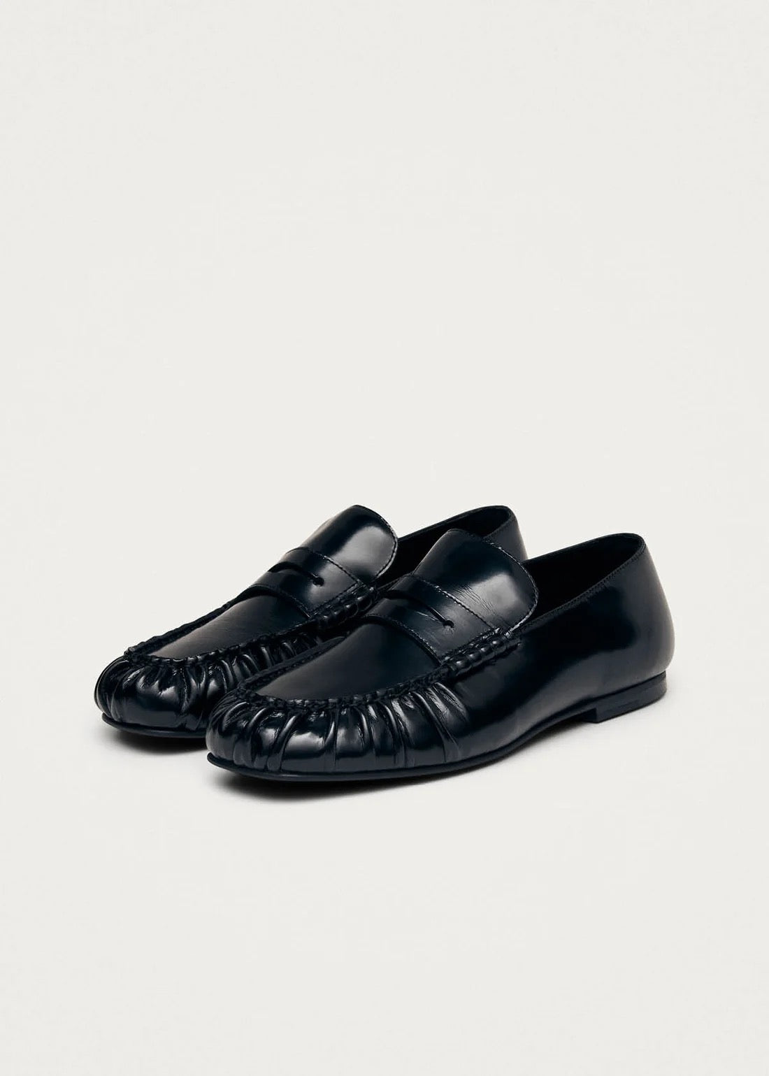Alohas - Women - Black Aven Leather Loafers