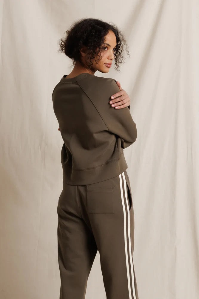 Perfect White Tee - Women - Dark Olive Nell Perform  Sweatshirt