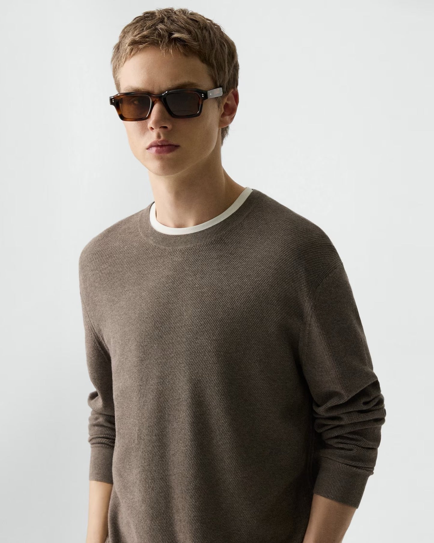 Theory - Men - Riland Crewneck Sweater in Light Bilen