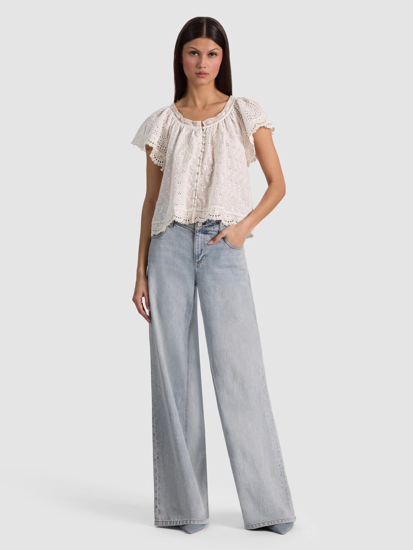 Alice + Olivia - Women -Off White Odette Embroidered Flutter Sleeve Top