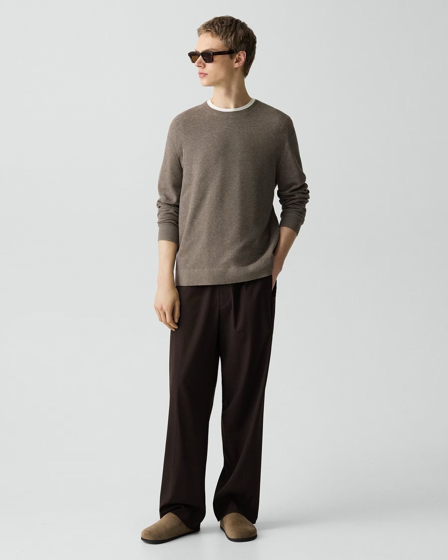 Theory - Men - Riland Crewneck Sweater in Light Bilen