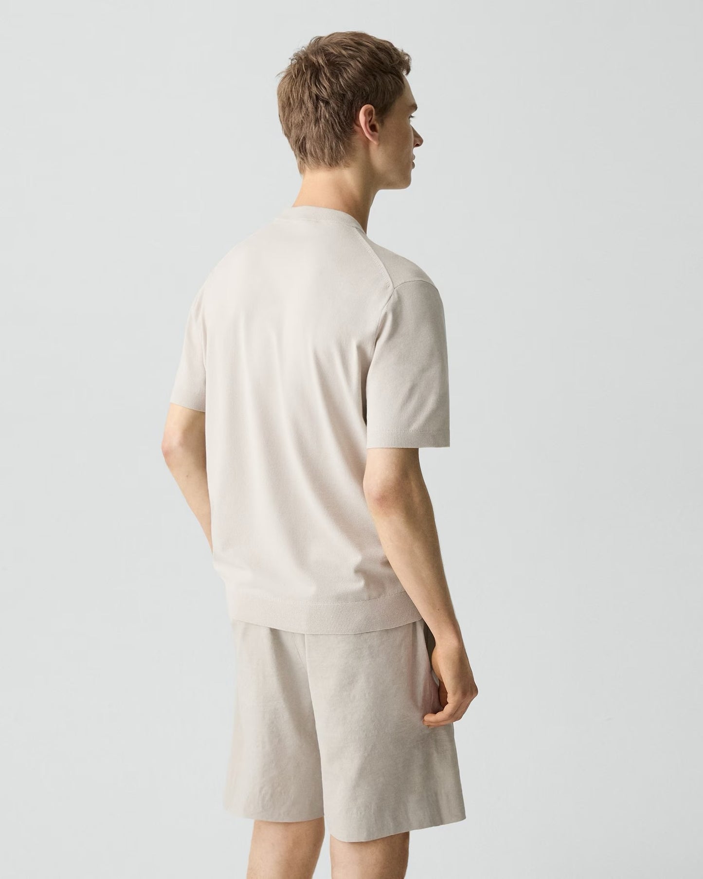 Theory  - Men - Silver Cloud Soris Tee in Light Bilen