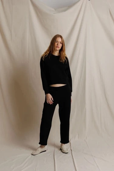 Perfect White Tee - Women - Black Nell Pureform Raglan Sweatshirt