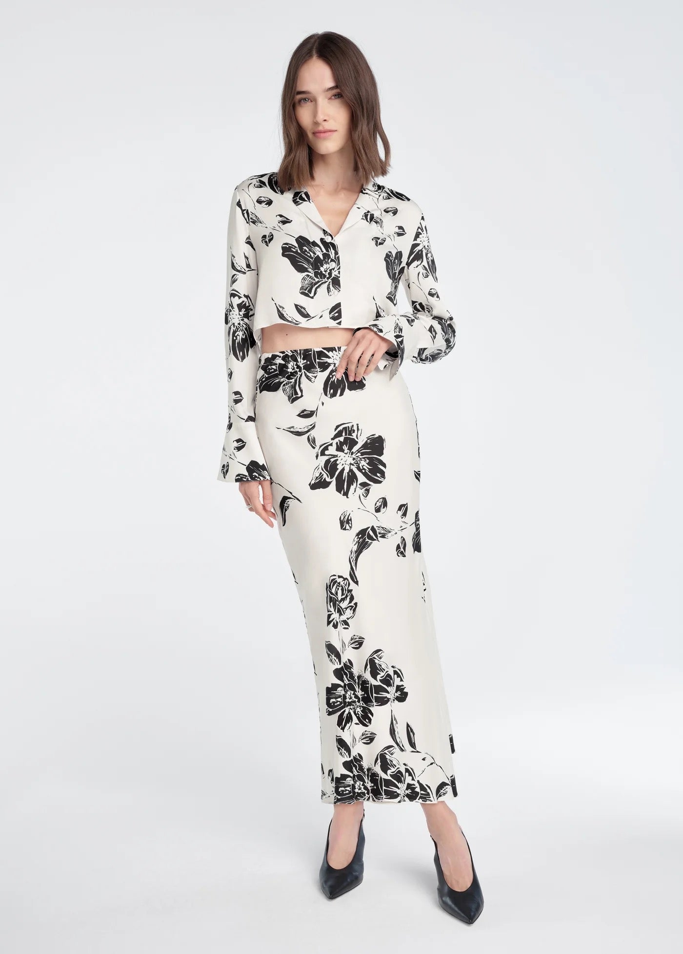 Favorite Daughter - Women - Vintage Floral The Cropped Lily Top