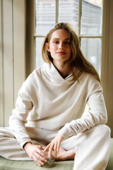 Perfect White Tee - Women - Whitecap Grey Heart Fleece Pullover Hoodie