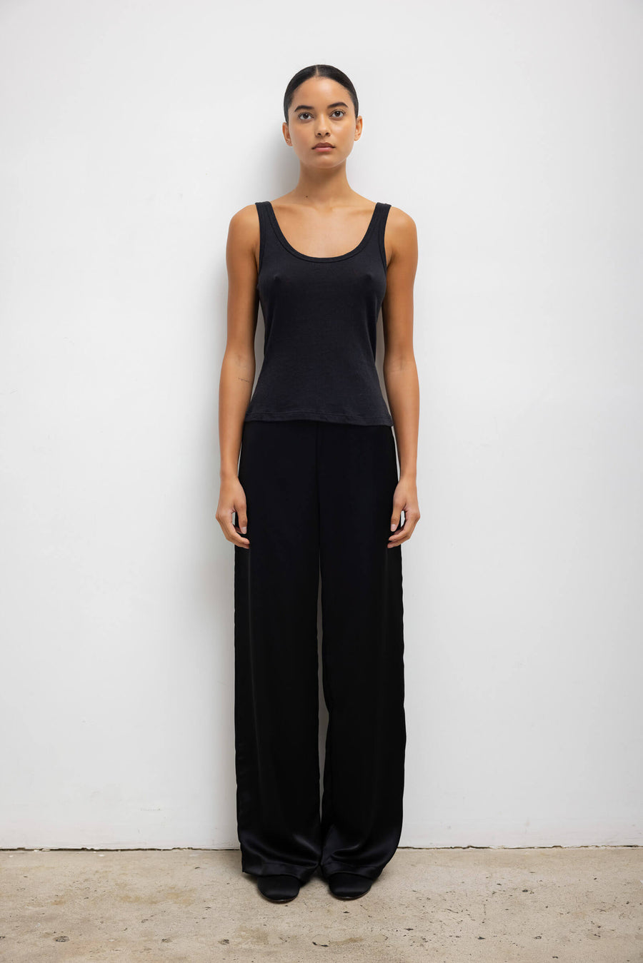 Leset - Women - Black Barb Wide Leg Pant